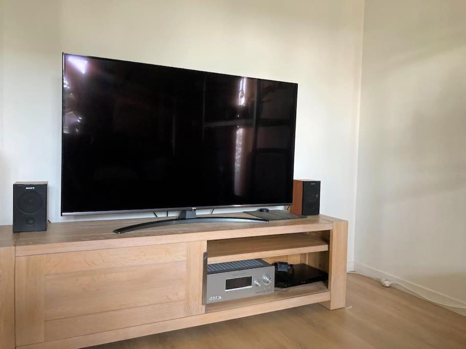 Appartement 87 M2 - 3 Chambres - 6 Personnes - Proche Paris - Parking Gratuit Asnières Esterno foto